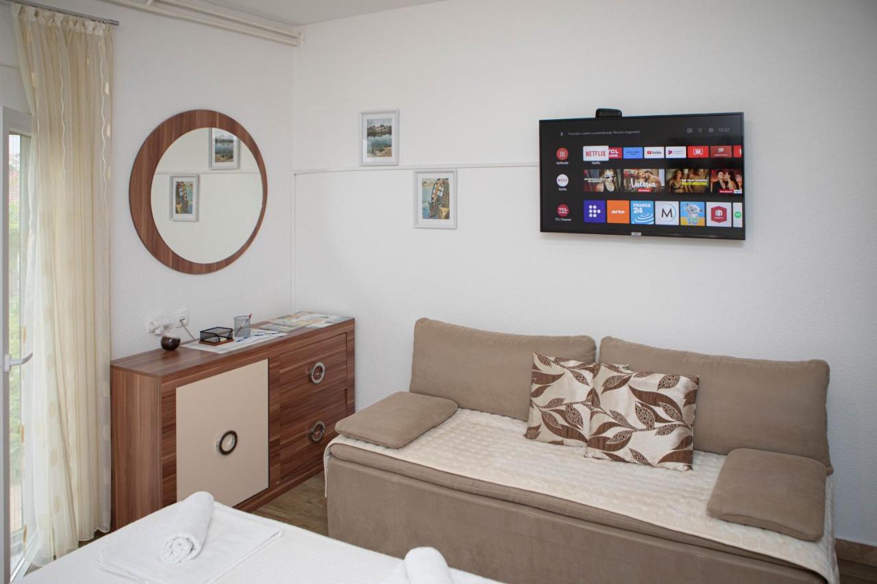 Apartmani Budimcic Требине Екстериор снимка