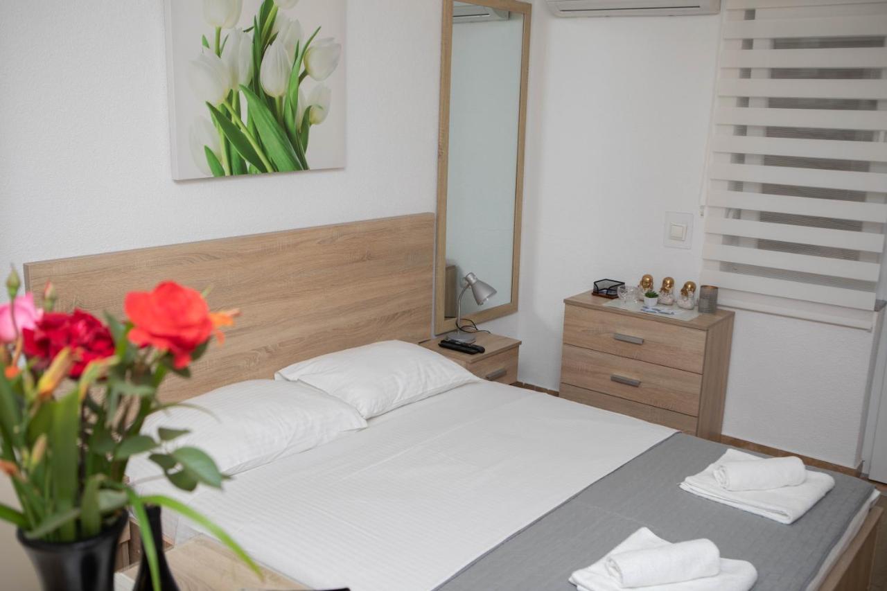 Apartmani Budimcic Требине Екстериор снимка