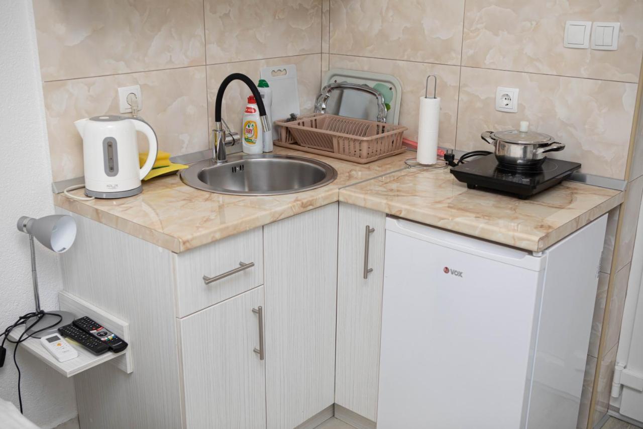 Apartmani Budimcic Требине Екстериор снимка