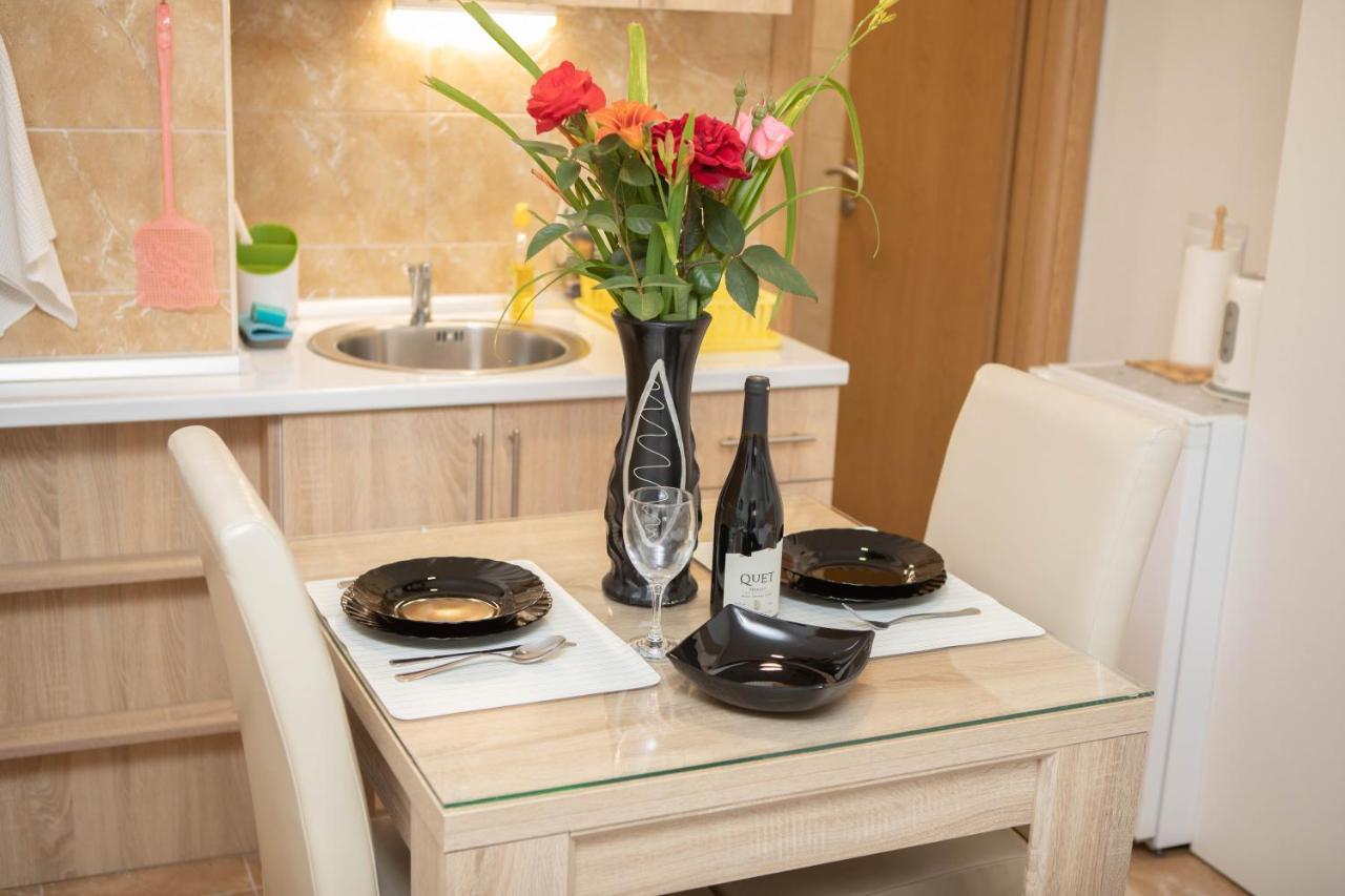 Apartmani Budimcic Требине Екстериор снимка